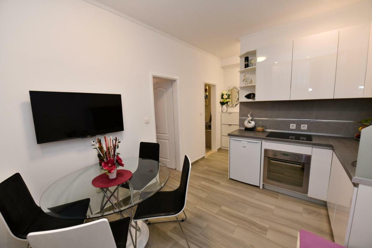 Apartment Cecilija Sinj Esterno foto