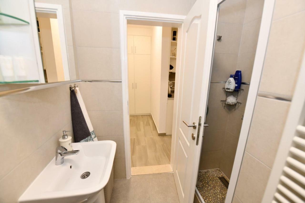 Apartment Cecilija Sinj Esterno foto
